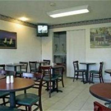 Western Sandman Hotel